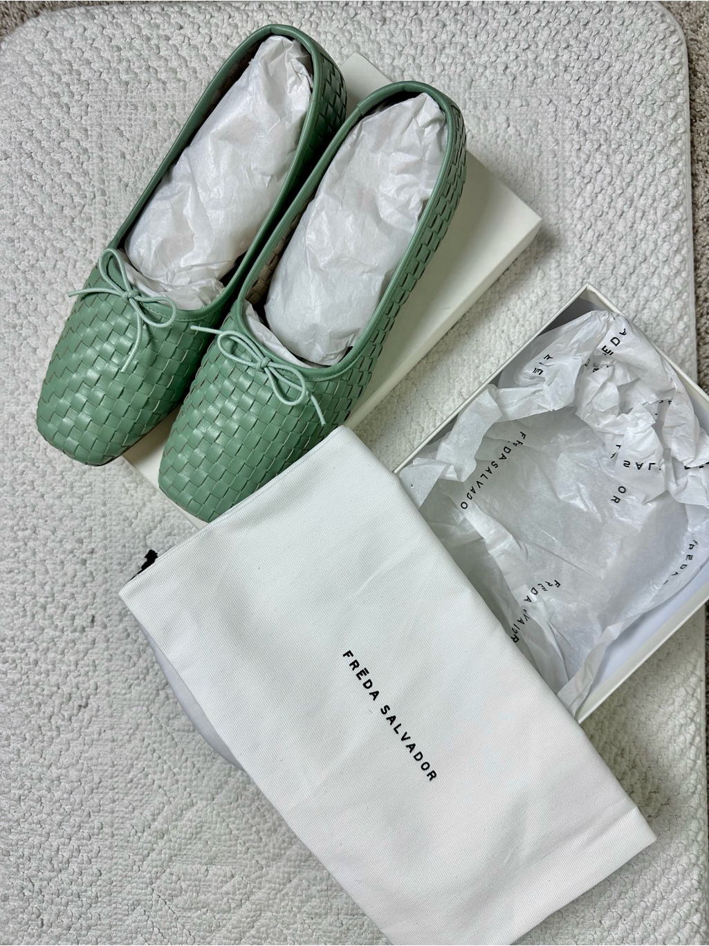 Nwt: Freda Salvador Jada Woven Ballet Flats In Sage Size:11